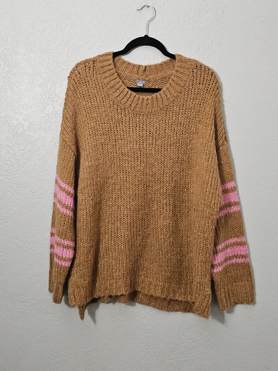 aerie Sweaters - NWT aerie Camel Crewneck Sweater with Pink Stripes Womens Large Oversized